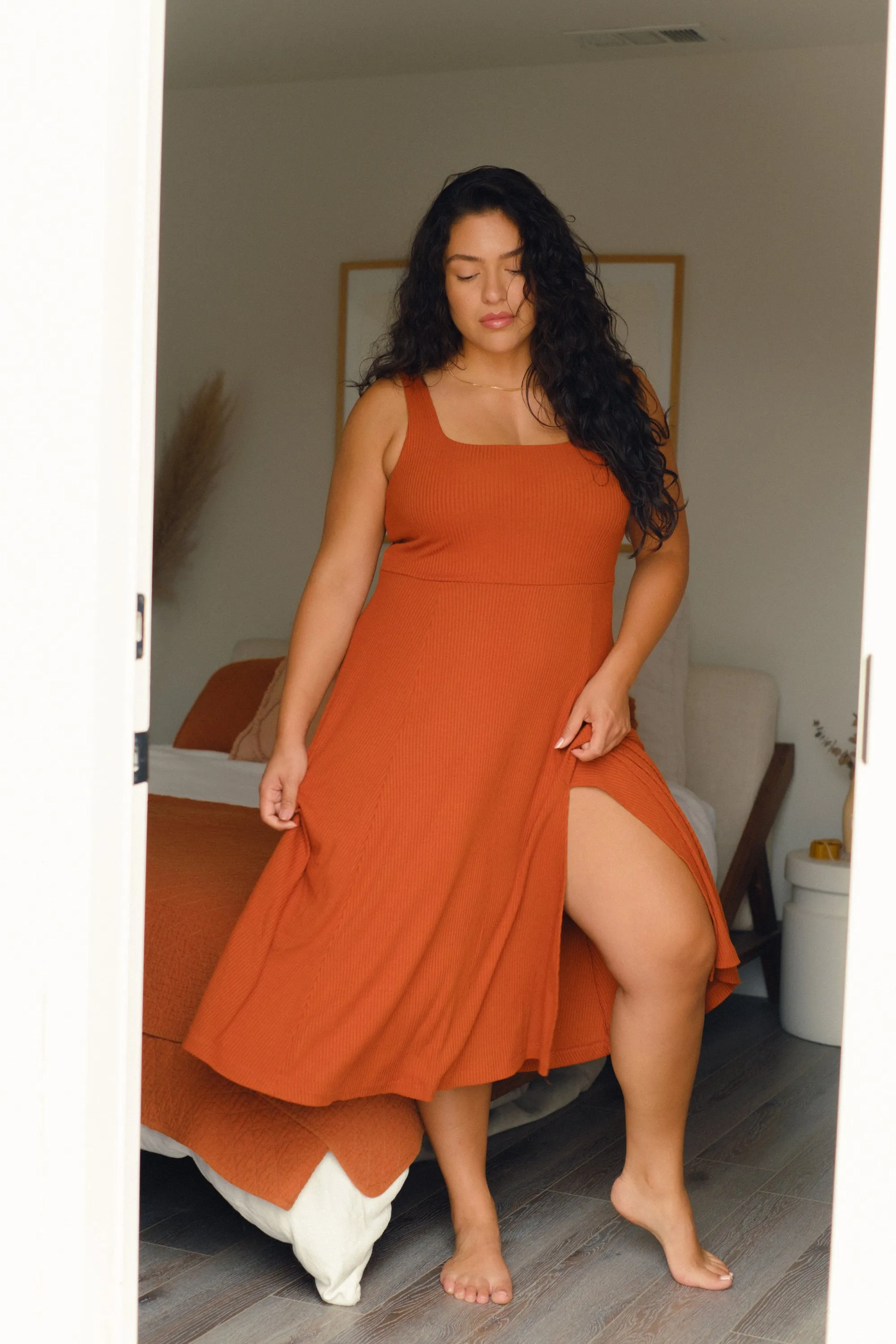 Frankie Dress in Rust Rib Extended