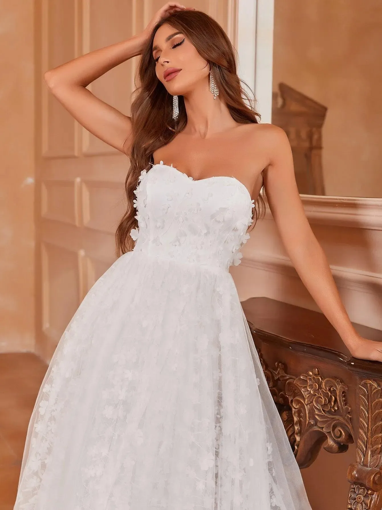 Mesh Overlay Floral Applique Tube Formal Dress