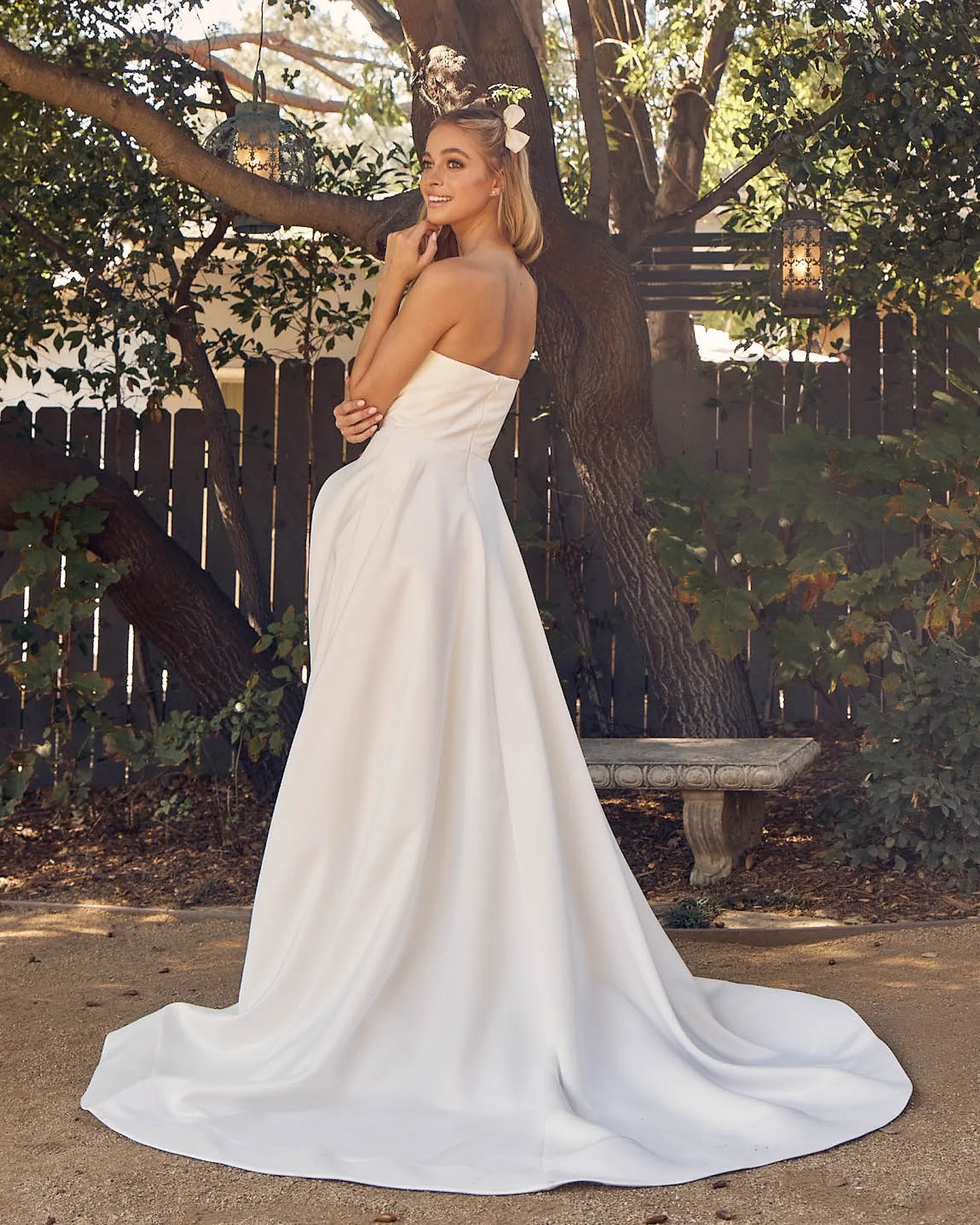 STRAPLESS SWEETHEART NECLINE WITH SLIT WEDDING GOWN JW938NARI