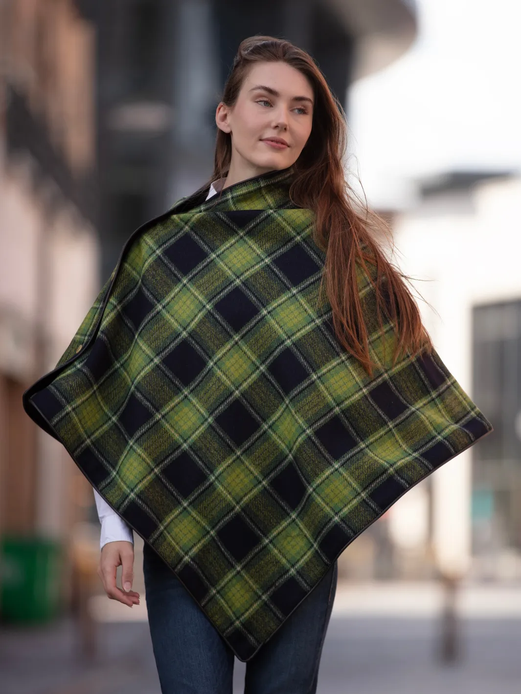 Tweed Shawl - Green Tartan