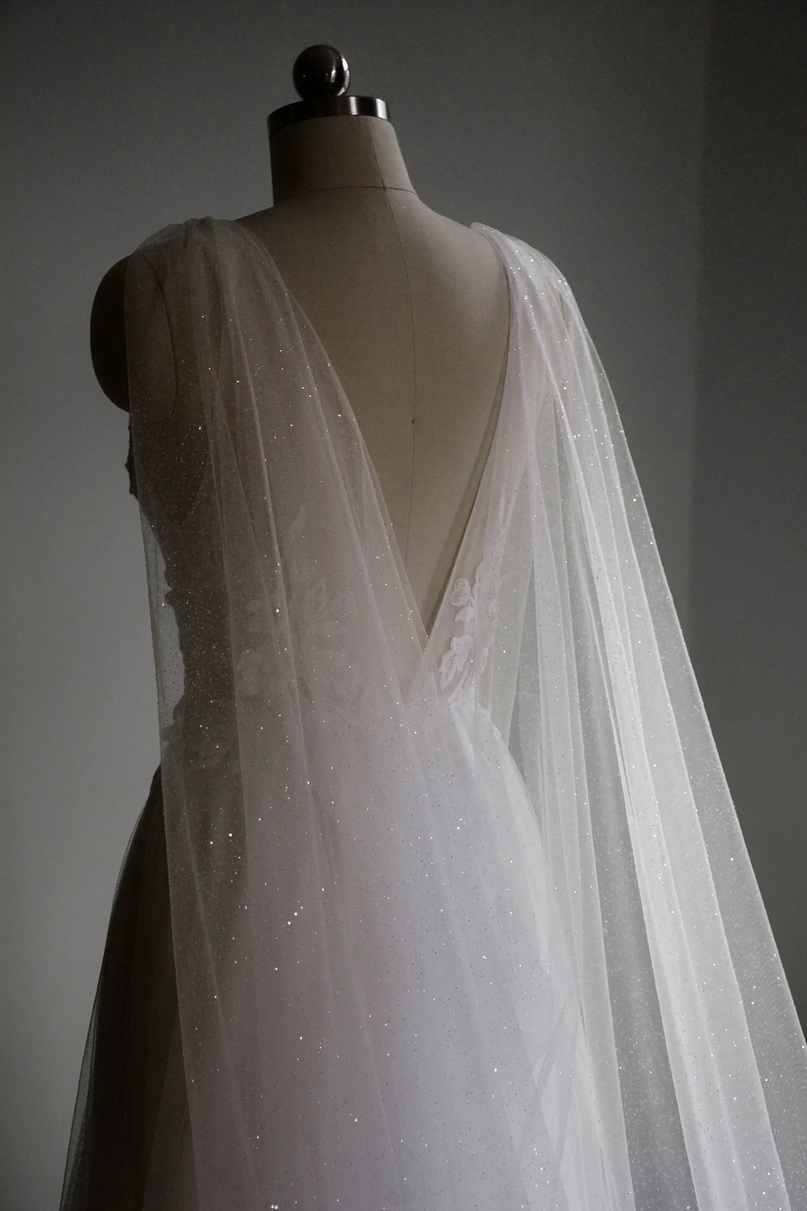 VEGA | Sparkling Bridal Cape